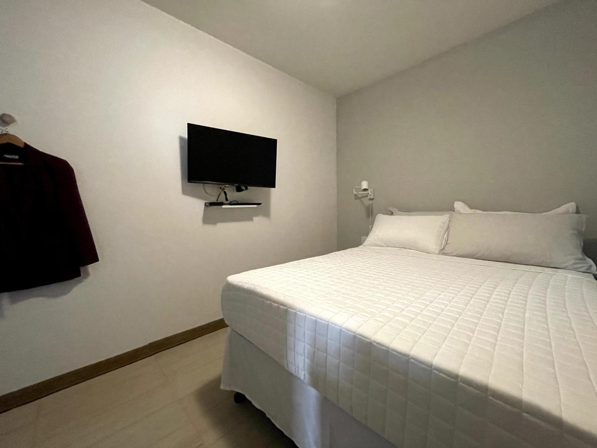 Nina'S - Juan Santamaria Hotel Alajuela Kültér fotó